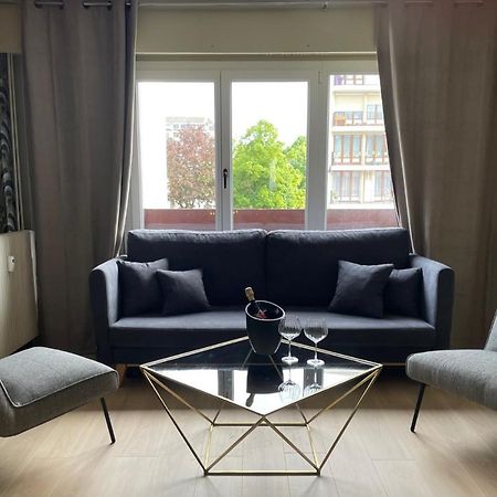 Appartement De Charme Au Pied De La Basilique Saint Remi Reims Eksteriør bilde
