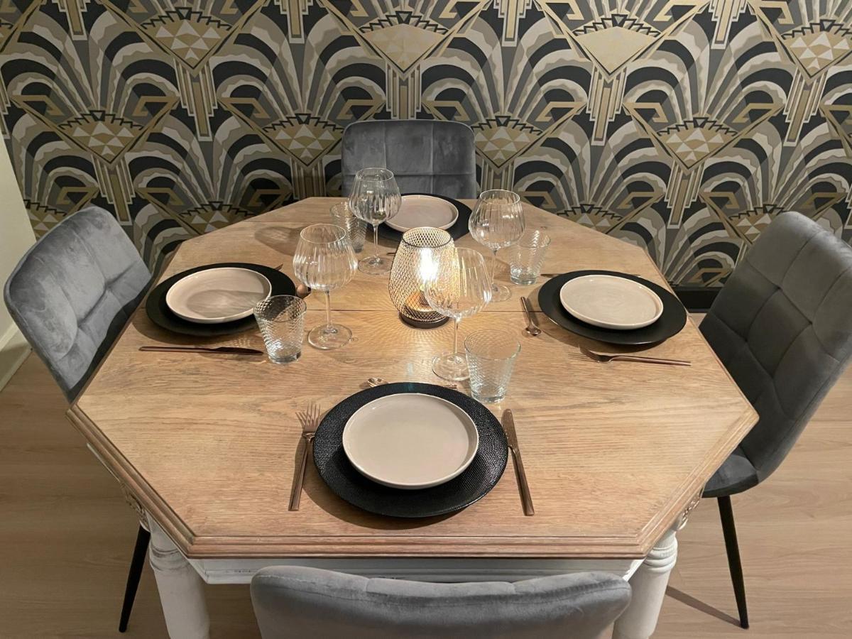 Appartement De Charme Au Pied De La Basilique Saint Remi Reims Eksteriør bilde